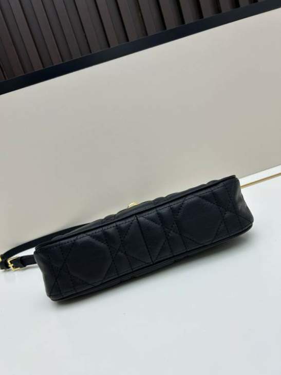 Picture of Dior Handbags _SKUfw239225317fw